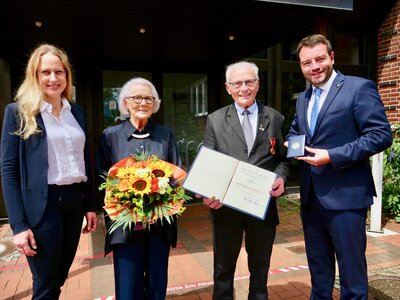 von Links: Anna Kebschull, Anneliese Wessel, Werner Wessel, Adrian Schäfer